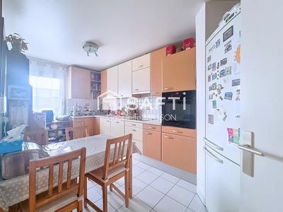 Appartement - 121 m² - 5 pièces
