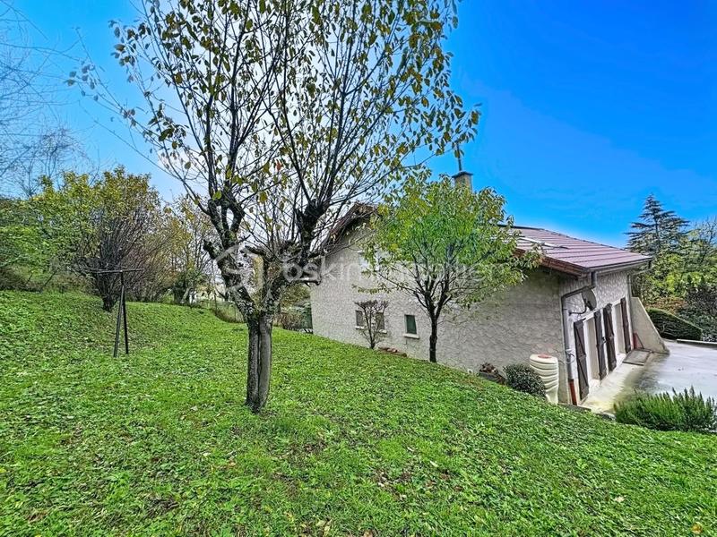 Maison - 152 m² - 6 pièces