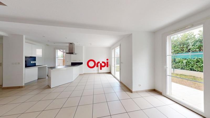 Maison - 102 m² - 5 pièces