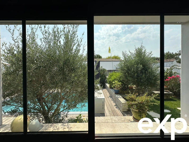 Maison - 120 m² - 6 pièces