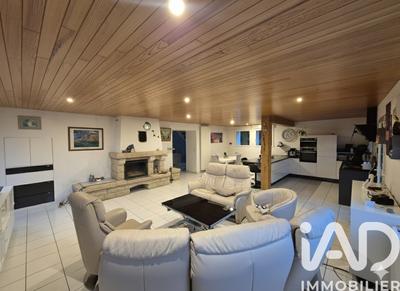 Maison - 177 m² - 6 pièces