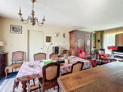 Maison - 150 m² - 7 pièces