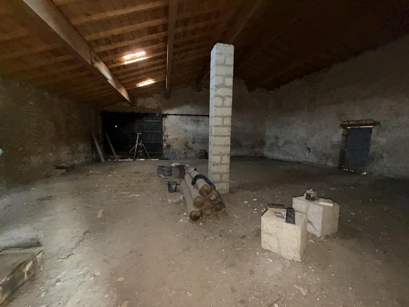 Maison - 237 m² - 8 pièces