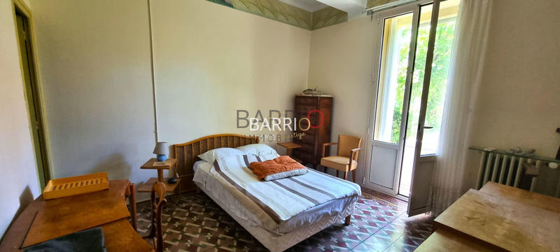 Maison - 308 m² - 13 pièces