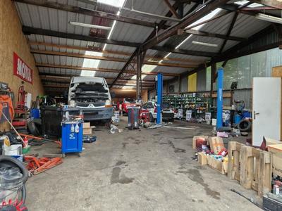 Fonds de commerce - 200 m²