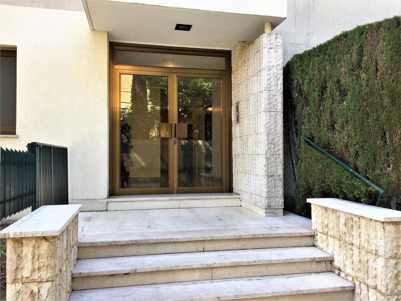 Appartement - 80 m² - 3 pièces