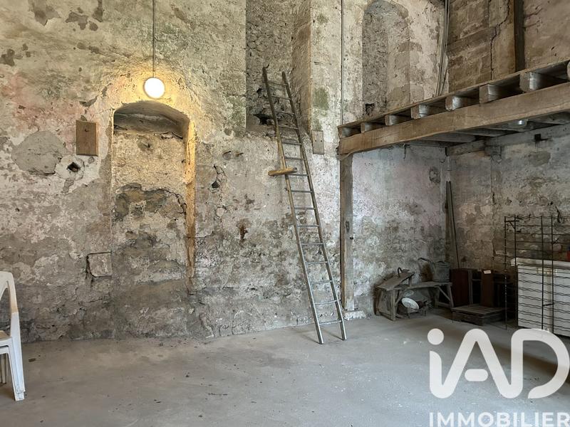 Maison - 328 m² - 12 pièces