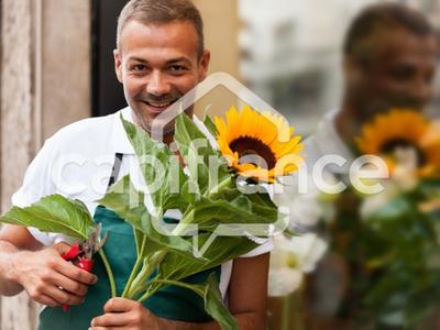 Fonds de commerce - Magasins - 183 m²