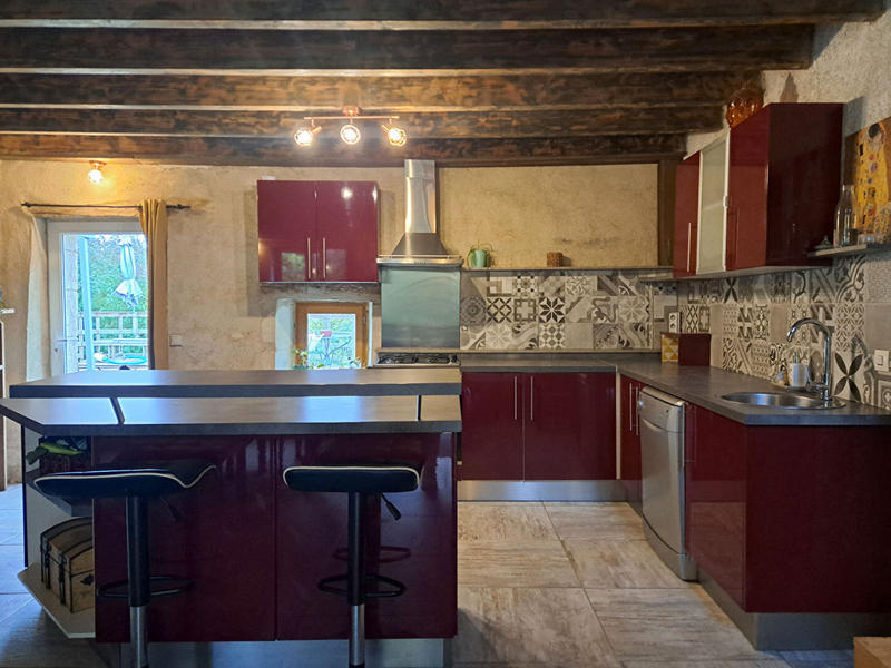 Maison - 90 m² - 3 pièces