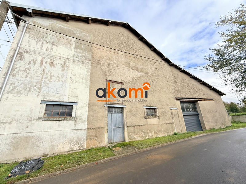 Maison - 230 m² - 7 pièces