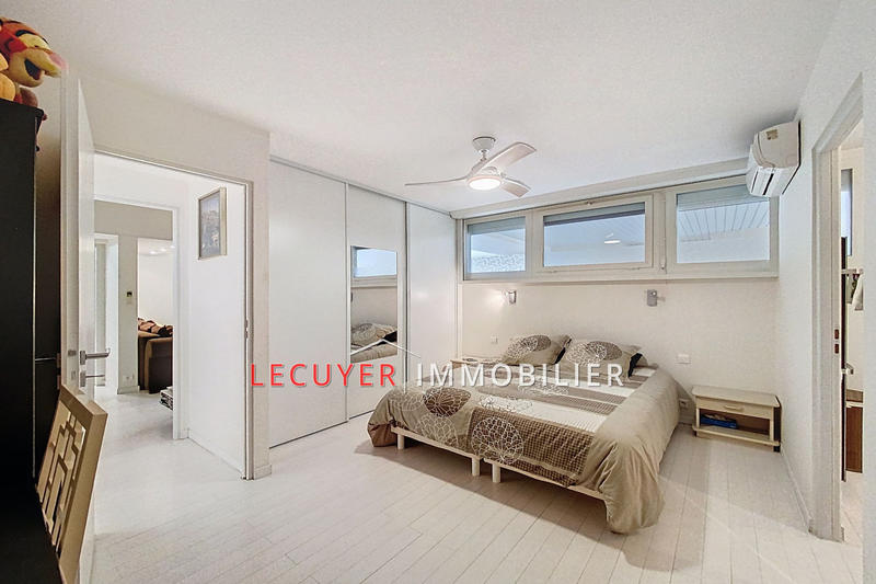 Appartement - 143 m² - 4 pièces