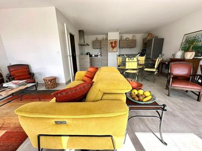 Appartement - 84 m² - 3 pièces