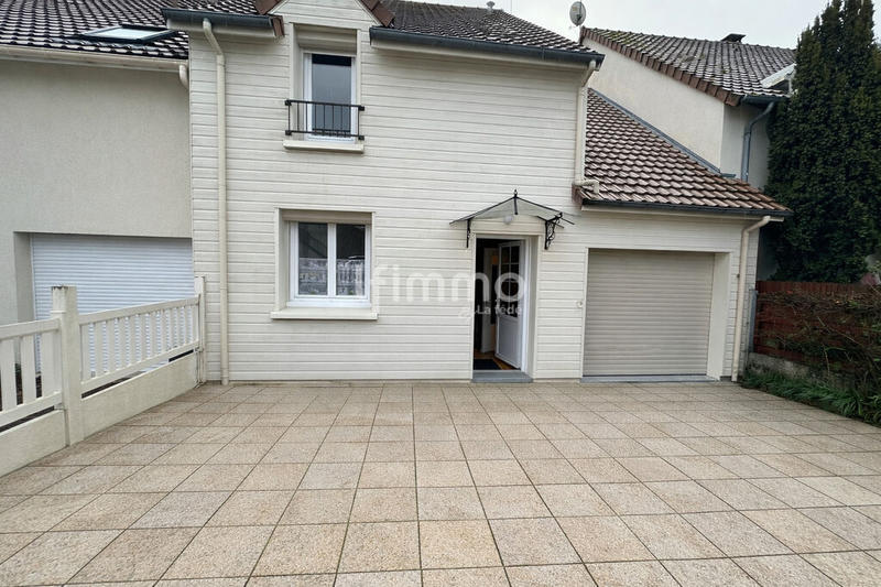 Maison - 79 m² - 4 pièces