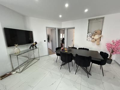 Appartement - 89 m² - 3 pièces