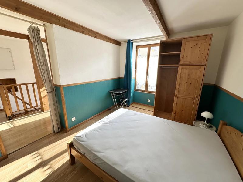 Maison - 149 m² - 8 pièces