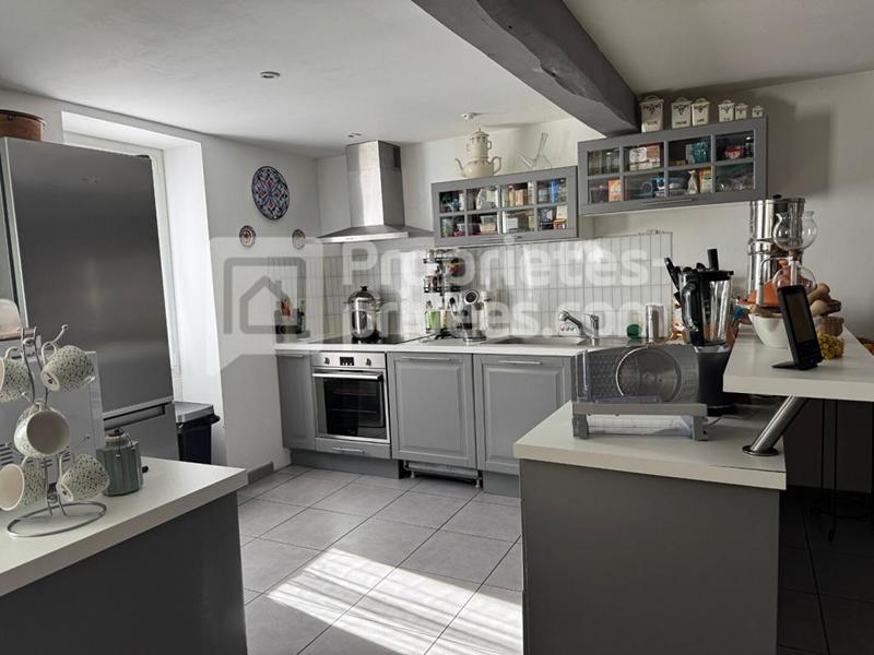 Maison - 149 m² - 7 pièces