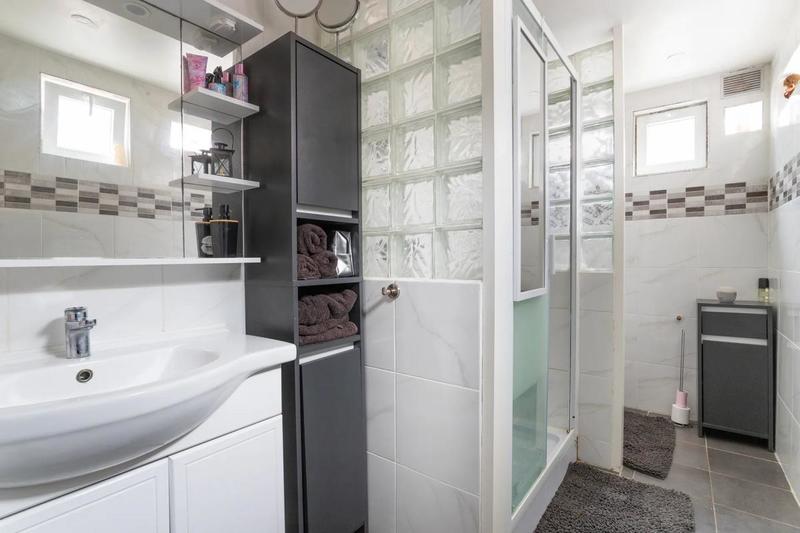 Maison - 142 m² - 6 pièces