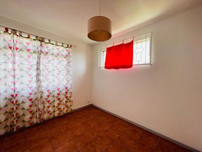 Maison - 360 m² - 10 pièces