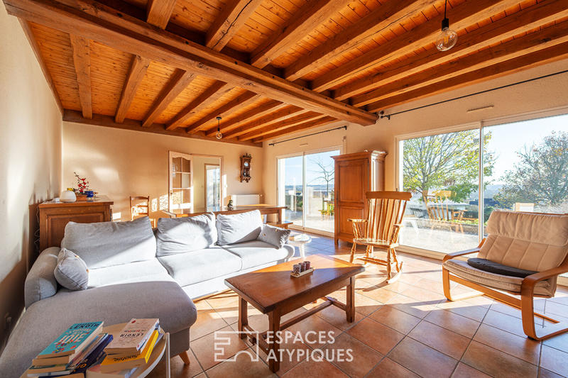 Maison - 181 m² - 7 pièces