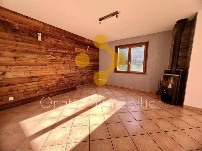 Maison - 161 m² - 6 pièces