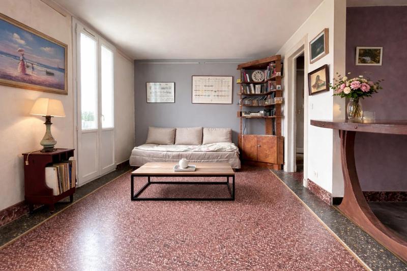 Maison - 213 m² - 10 pièces