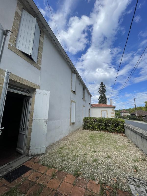 Maison - 400 m² - 10 pièces