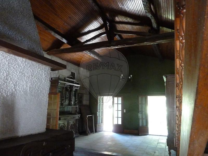 Propriété - 575 m² - 15 pièces