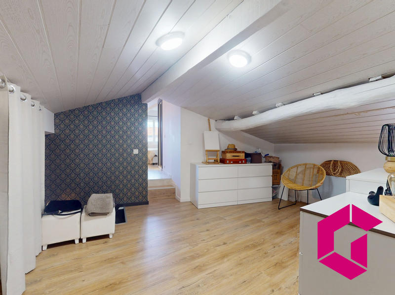 Maison - 115 m² - 7 pièces