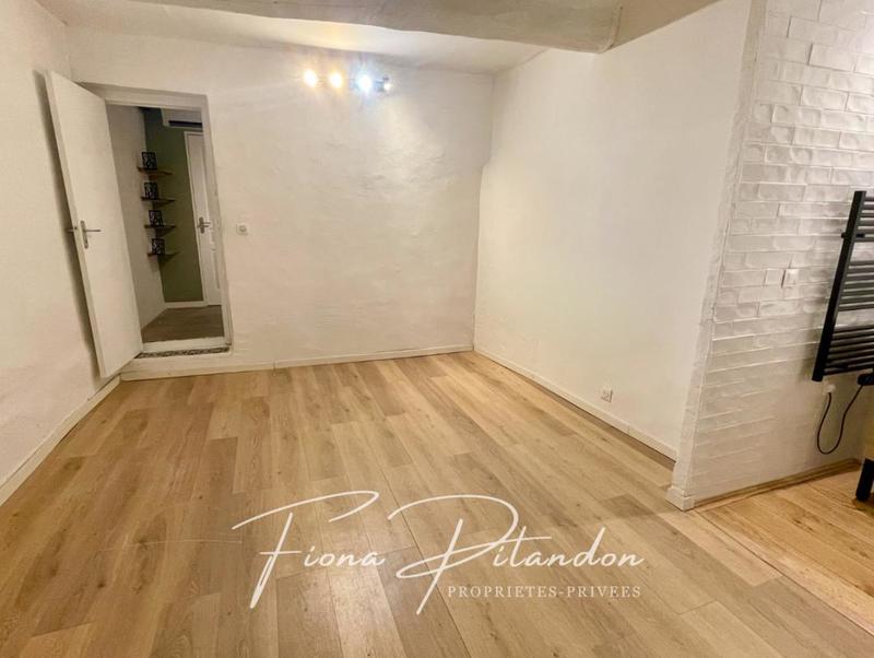 Maison de village - 132 m² - 9 pièces