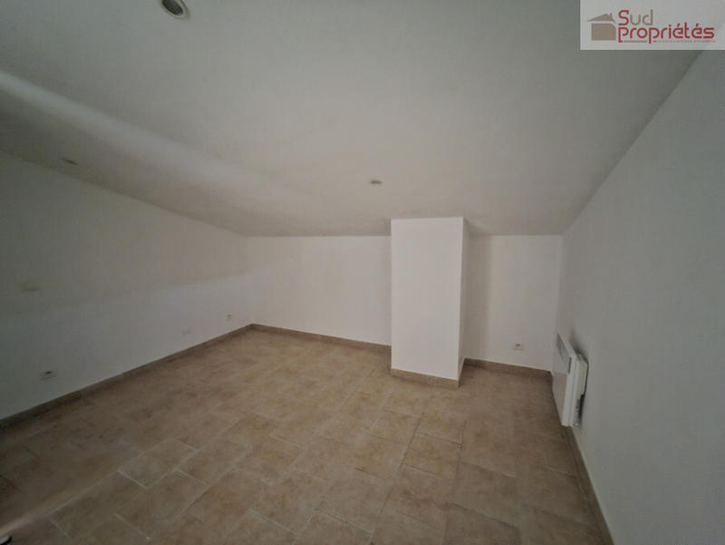 Maison - 200 m² - 7 pièces