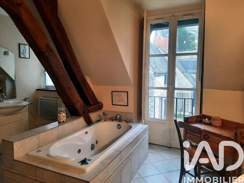 Maison - 190 m² - 7 pièces