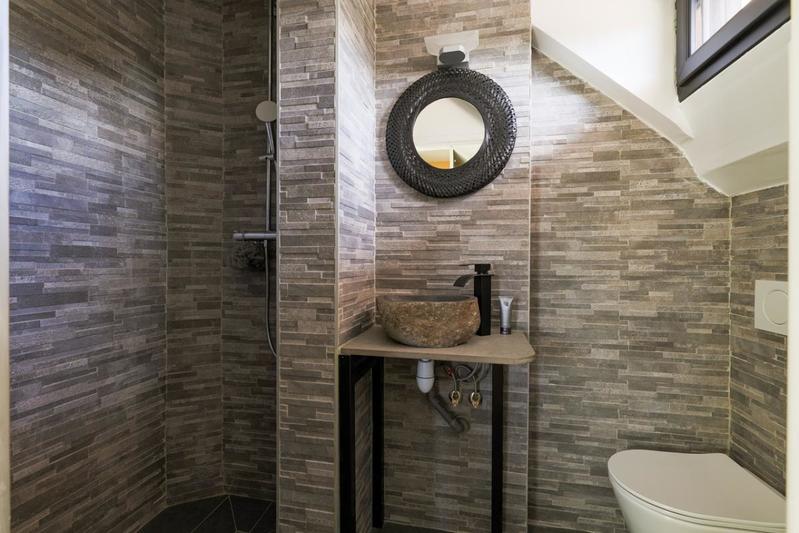 Pavillon - 180 m² - 10 pièces