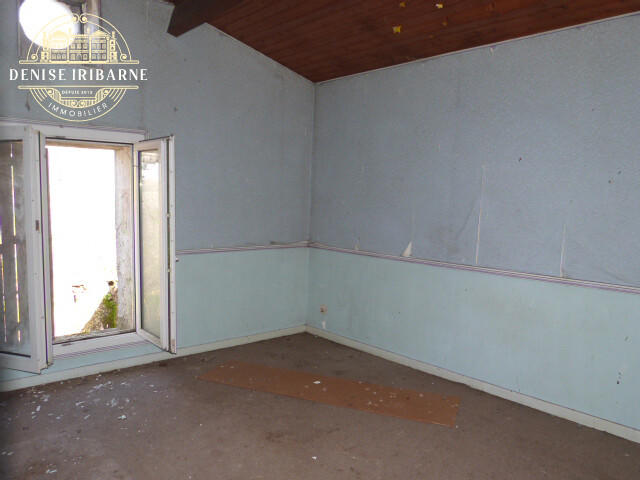 Corps de ferme - 282 m² - 12 pièces