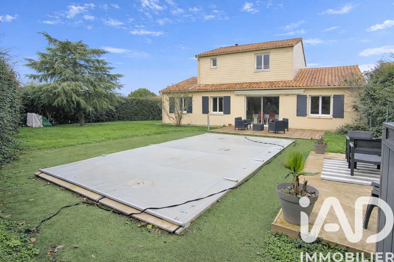 Maison - 168 m² - 7 pièces