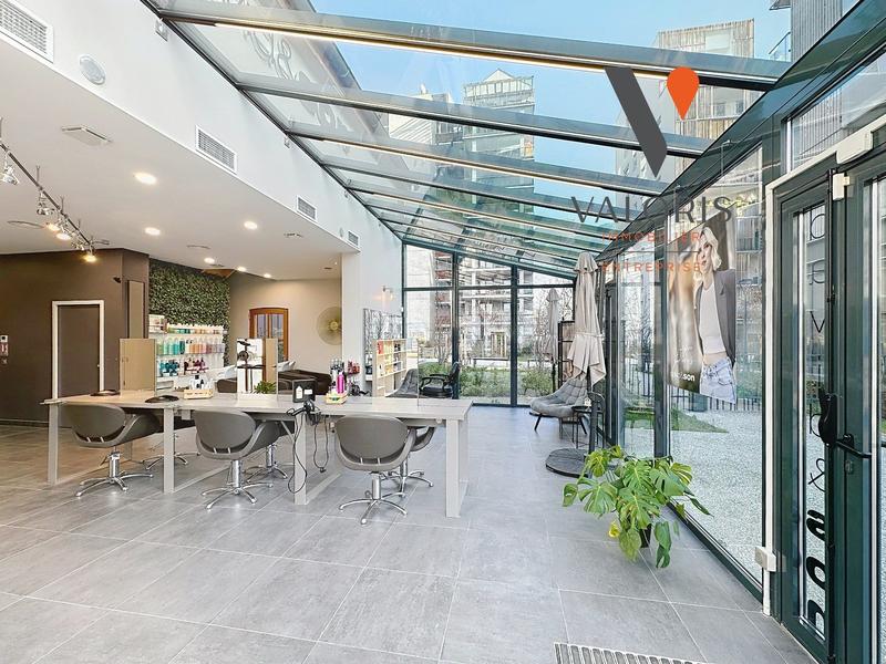 Fonds de commerce - 130 m²