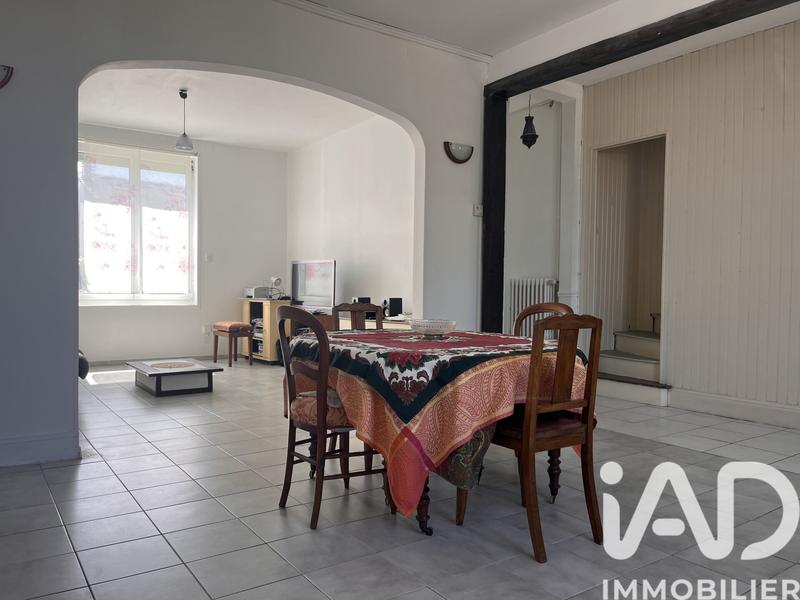 Maison - 145 m² - 7 pièces