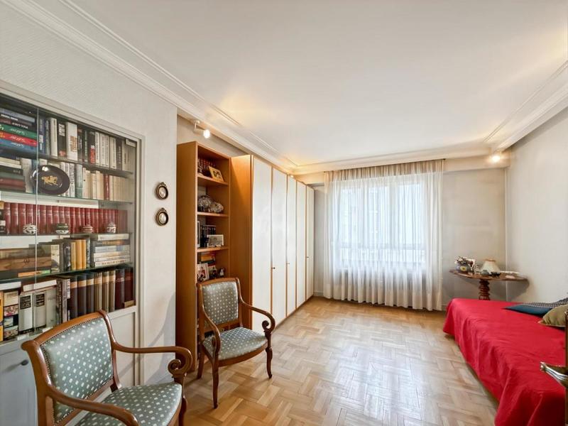 Appartement - 105 m² - 4 pièces