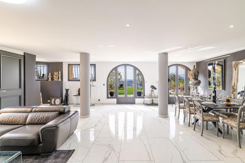 Appartement - 118 m² - 3 pièces