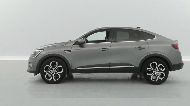 Renault Arkana E-Tech 145 21b Intens 5p