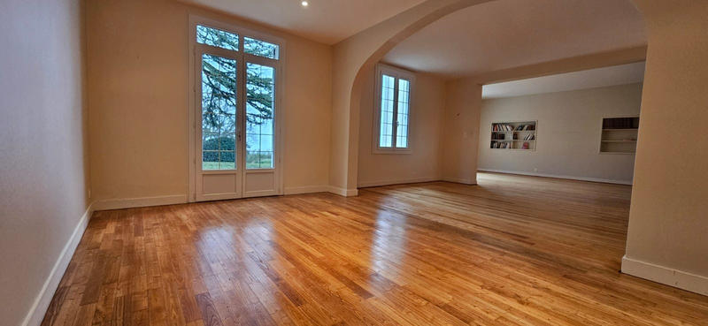 Maison - 165 m² - 5 pièces