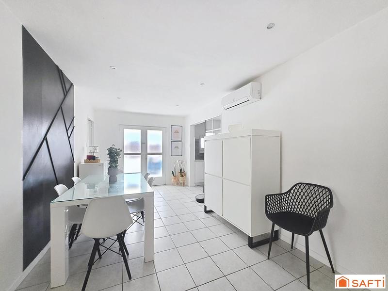 Maison - 193 m² - 10 pièces