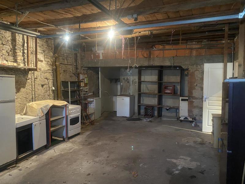 Maison - 448 m² - 9 pièces