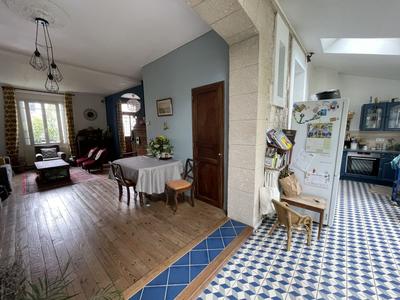 Maison traditionnelle - 100 m² - 4 pièces