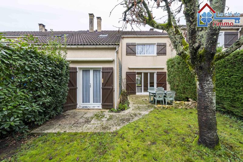 Maison - 95 m² - 4 pièces