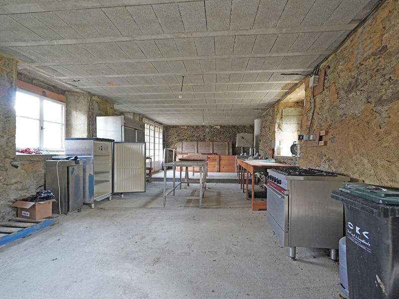 Manoir - 242 m² - 25 pièces