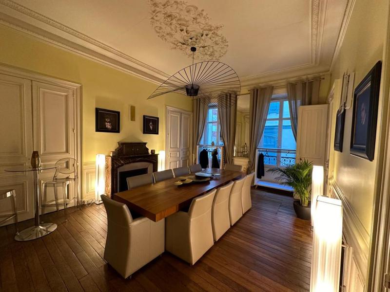 Bureau - 90 m² - 4 pièces