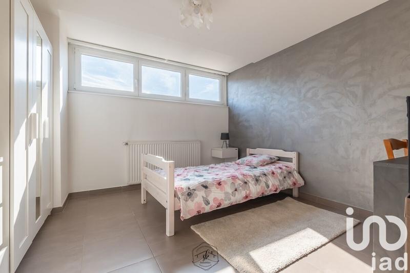 Appartement - 110 m² - 4 pièces