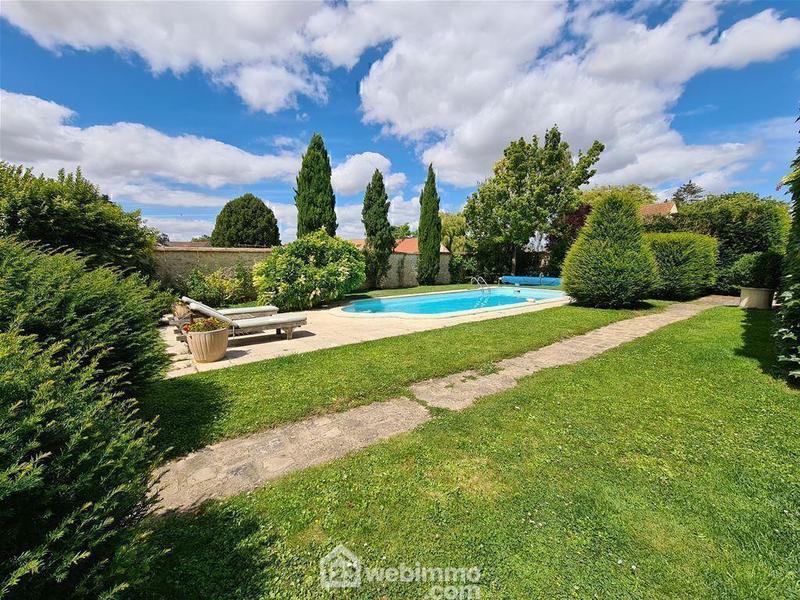 Maison - 191 m² - 7 pièces