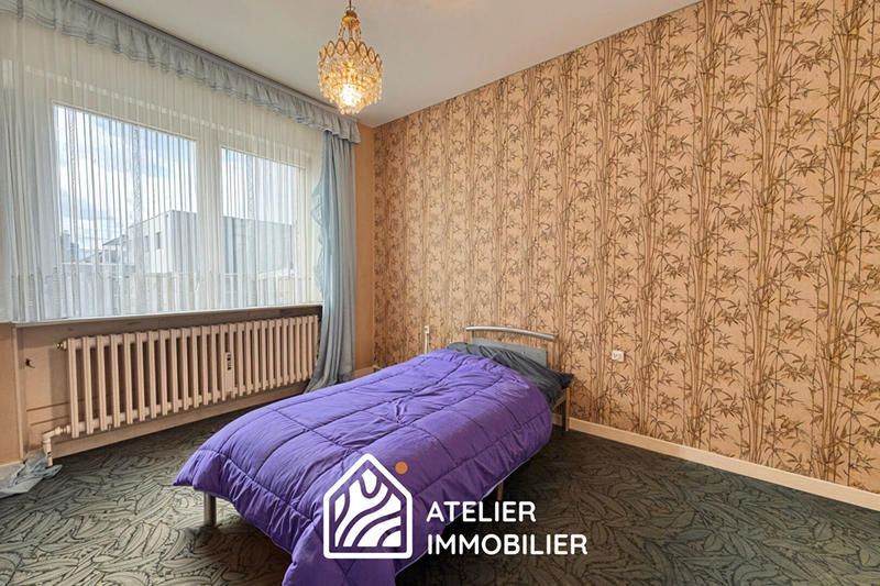 Maison - 176 m² - 8 pièces