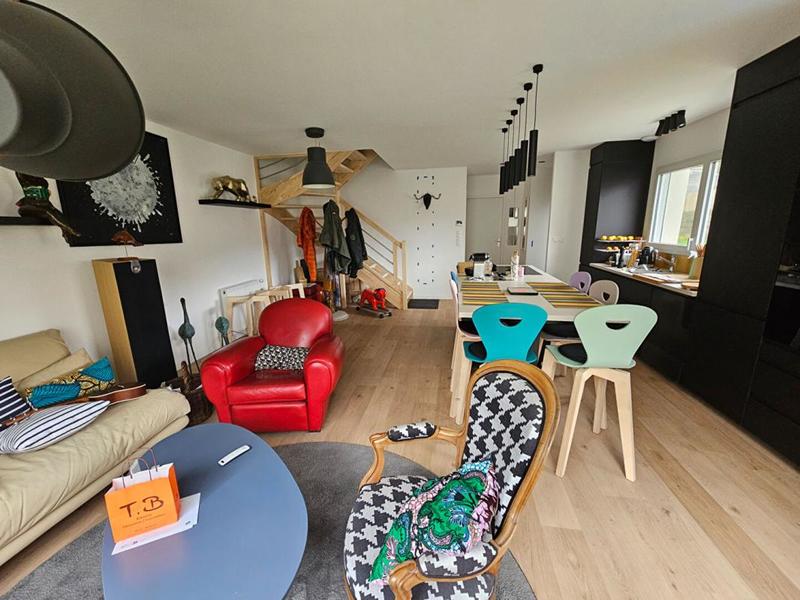 Maison - 100 m² - 5 pièces